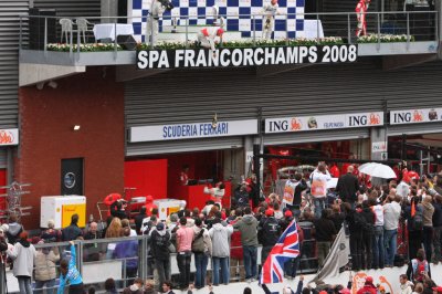 F1-GP2-FBMW-RACE-114.jpg