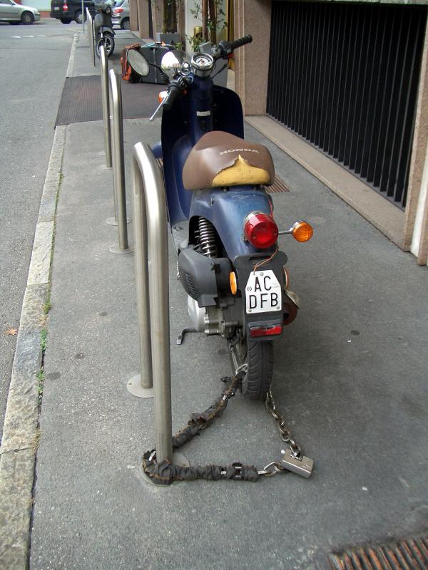 Deterrence Security Device, Milan