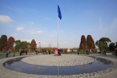 EU monument, Herastrau park