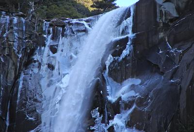 g3/76/598476/3/55587590.DSC04999bridalveil.jpg