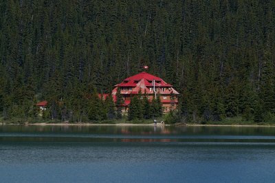 Num Ti Jah Lodge on Bow Lake