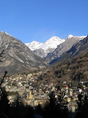 26133049_BORMIO_AL_MATTIN0_UN_BEL_MATTINO.jpg