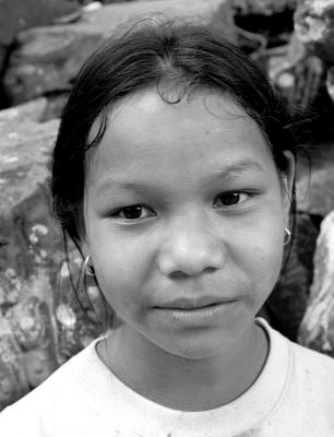 Angkor girl