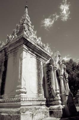 Temples ~ near Minguin