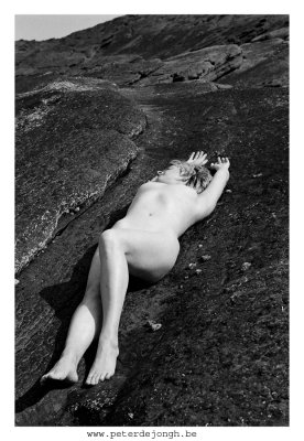 nude