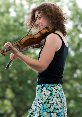 Rayna Gellert