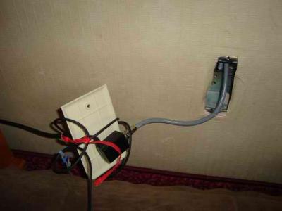 a little MacGyver'ng to get the ps2 to work....shhh! don't tell anyone!
