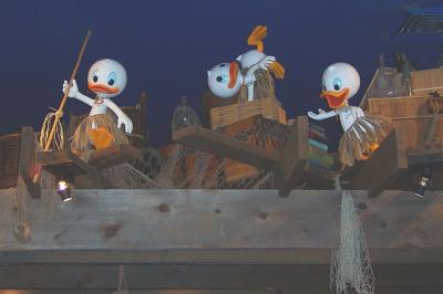 DucksPolyFigures.jpg