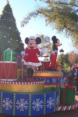 MVMCPMinnieMickey.jpg