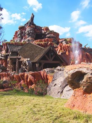 SplashMountain.jpg