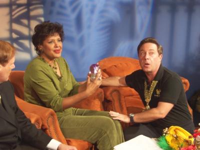 ERCBroadcastPresentingSallyAnnAngel06_1.jpg