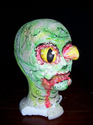 AlienHead2.jpg