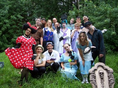 Cast4.jpg