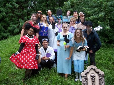 Cast5.jpg