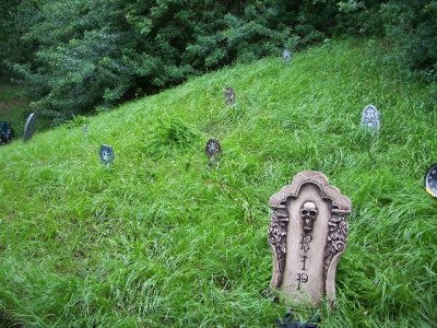 Graveyard7.jpg