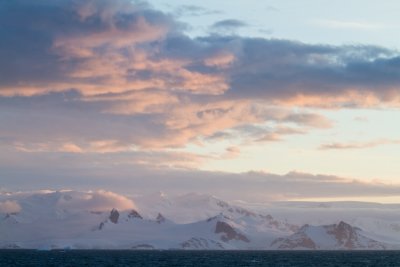 89 Antarctica at sunset.jpg