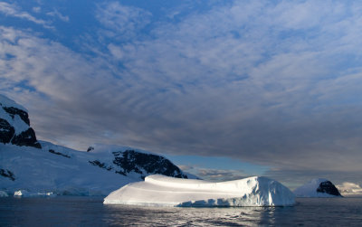 IcebergAntarctica.jpg