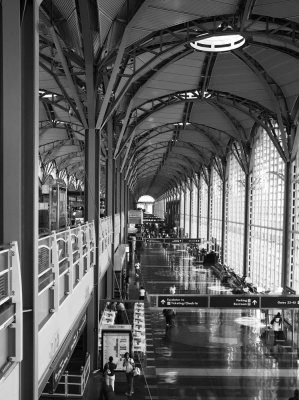 Reagan National Airport, Interior