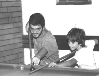 g3/77/326177/3/54687210.FredNadoJogandoSinuca041987.jpg