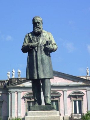 Esttua de Dom Pedro II
