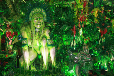 DSC-2008 700.JPG