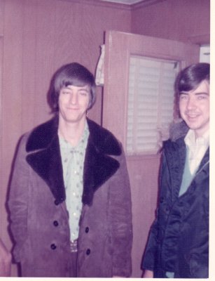 Doyle and Larry in Nov. 1976.jpg