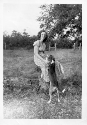 Grace Linch and puppy 1949.jpg