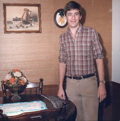 Doyle at BDay party Sept 1985.jpg