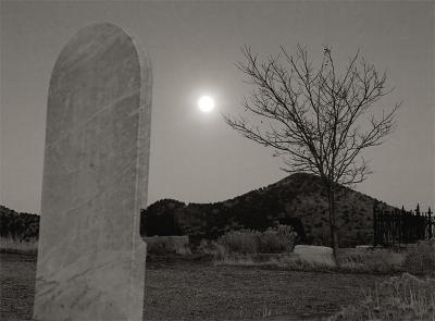 Full Moon Graveyard 2-17-6