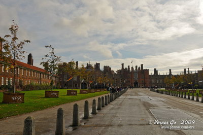 Hampton Court D300_19394 copy.jpg