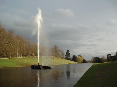 Chatsworth - bright fountain on a grey day