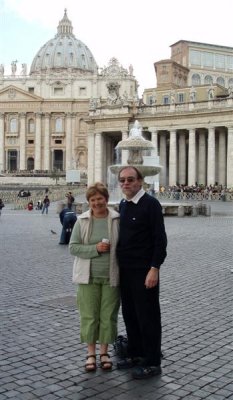 The Vatican Sue and Dave in Saint Peters Square