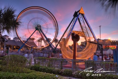 Dusk on Kemah Boardwalk 7960.jpg