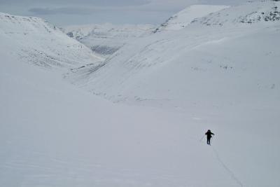 The ascent of Barkadals Glacier