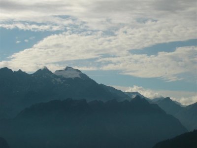 zicht op de hoogste berg van Ticino: Adula/Rheinwaldhorn 3402 m