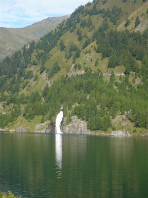 Lago di  Luzzone
