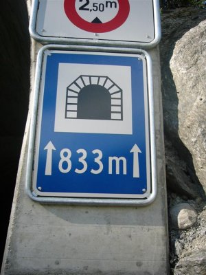 Een tunnel van 833 meter