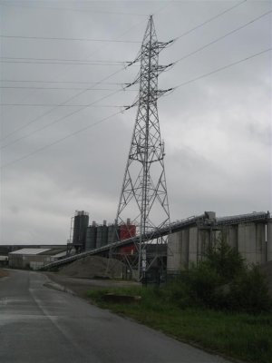 Hoogspanning bij fabriek Brug 8 Rijkevorsel