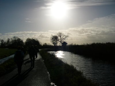 richting Ransdorp, Poppendammergouw