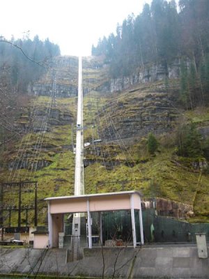 kabelbaan met 1200 trappen bij l'usine du Chtelot