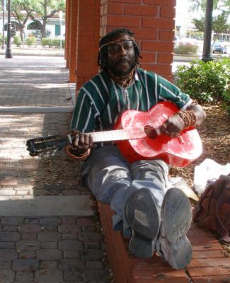 JPG CS Street Music Man P4120153.jpg