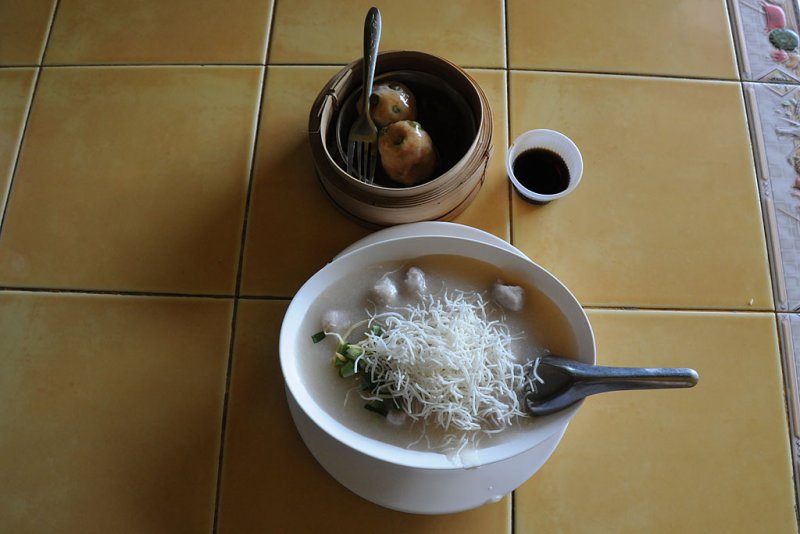 Jok Sompet restaurant (congee & dim sum)