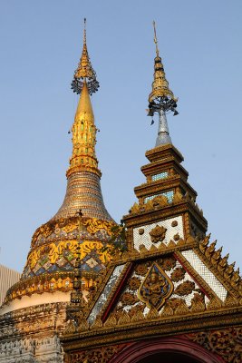 Wat Saen Fang