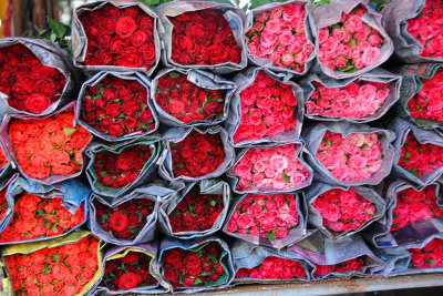 Tonlamyai market (flowers)