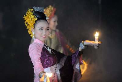 Intakin Festival in Wat Chedi Luang