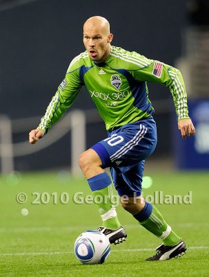 RedBulls_Sounders_APR3_72007.jpg