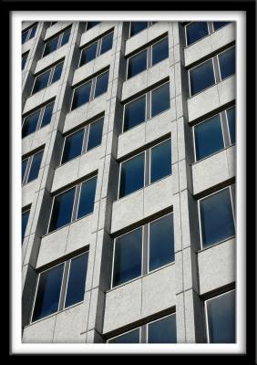 Memphis Building Windows