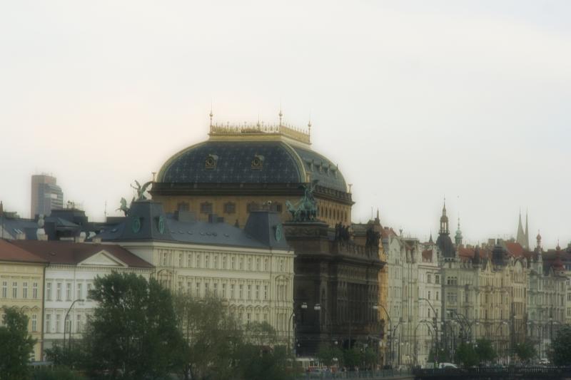 Glimpse of Praha
