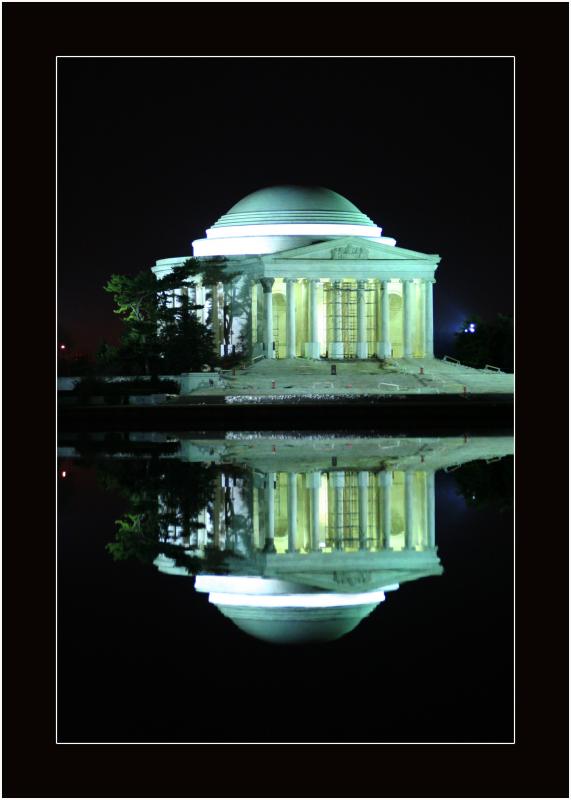 A Jefferson Reflecting Evening