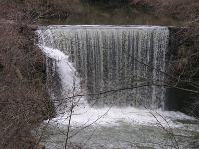 Cedar Cliff Falls